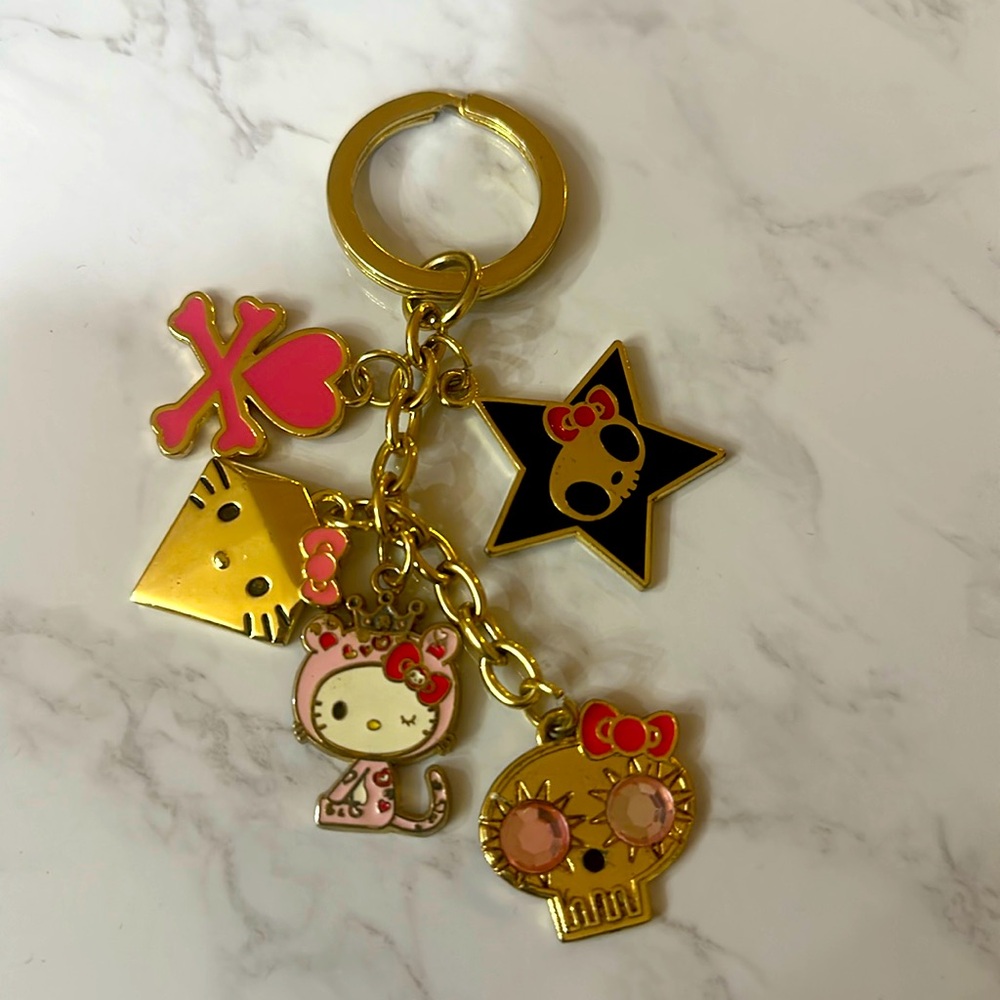 Hello Kitty key chain